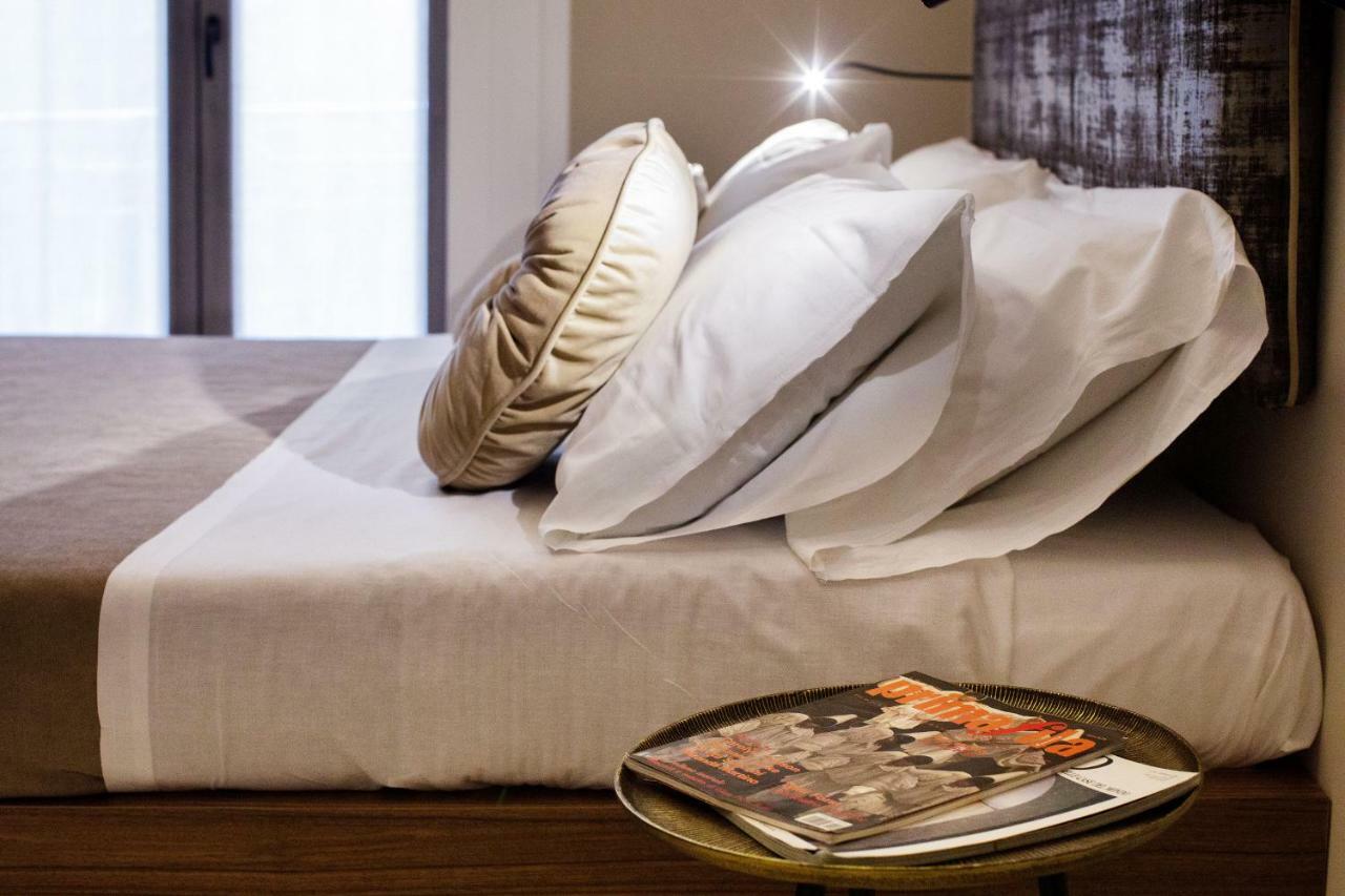 Melrose Napoli Hotel ภายนอก รูปภาพ